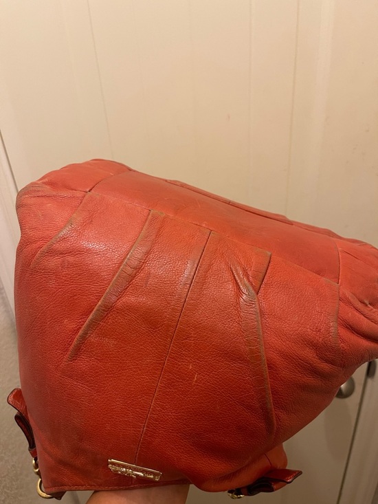 Coach, please check all picture of condition - Picture 8 of 17